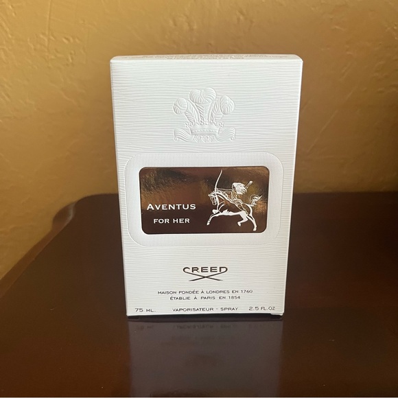 Creed Aventus For Her - Picture 5 of 8